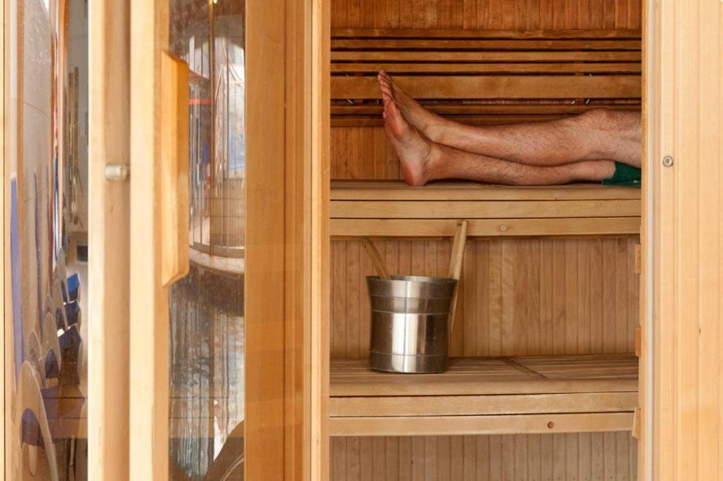 Retallack Resort 4 Bedroom Lodge - Hot Tub For Hire On Request -Pool & Spa 帕兹托 外观 照片